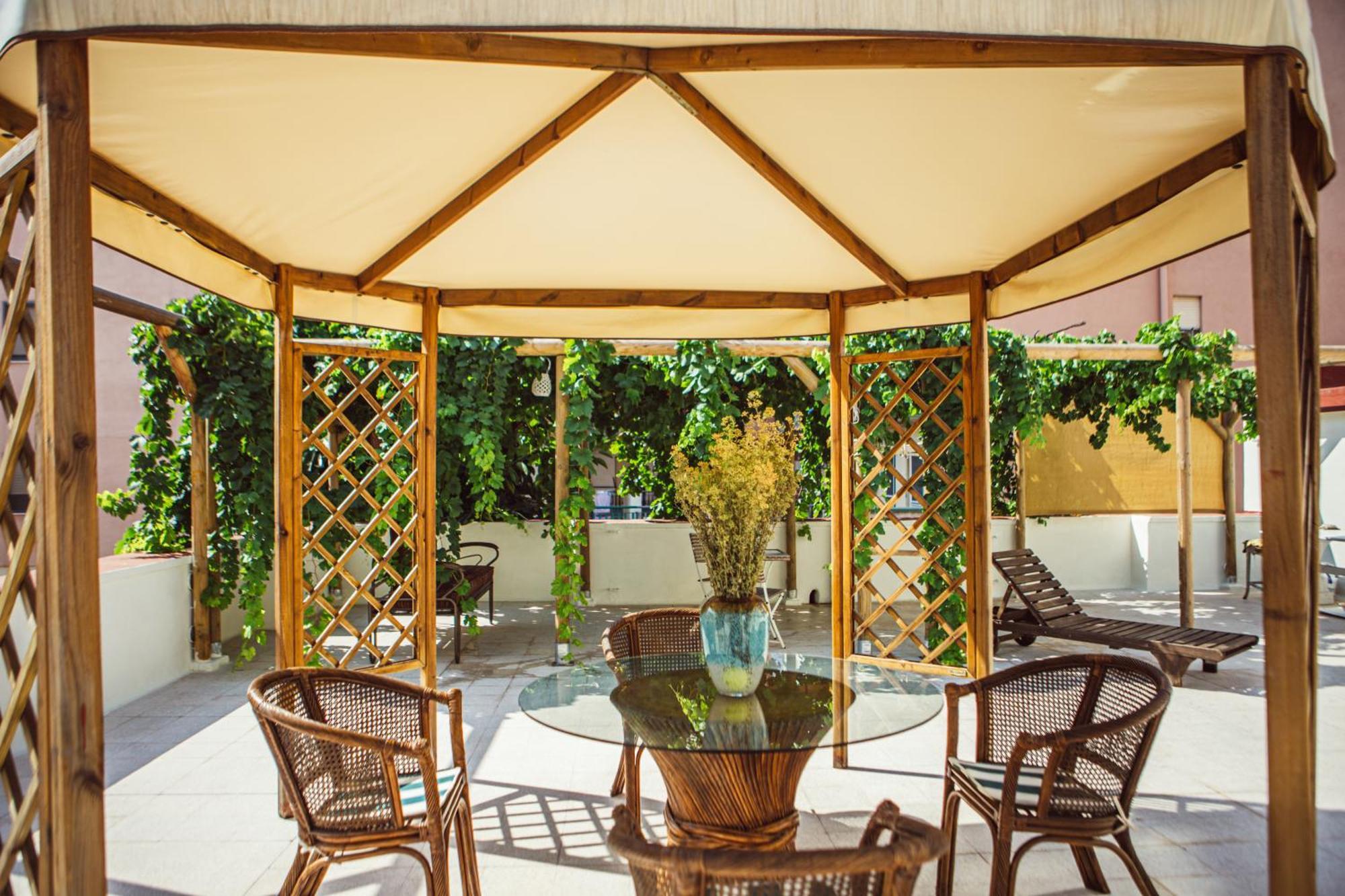 Casa Duconte Bed & Breakfast บาร์เลตตา ภายนอก รูปภาพ