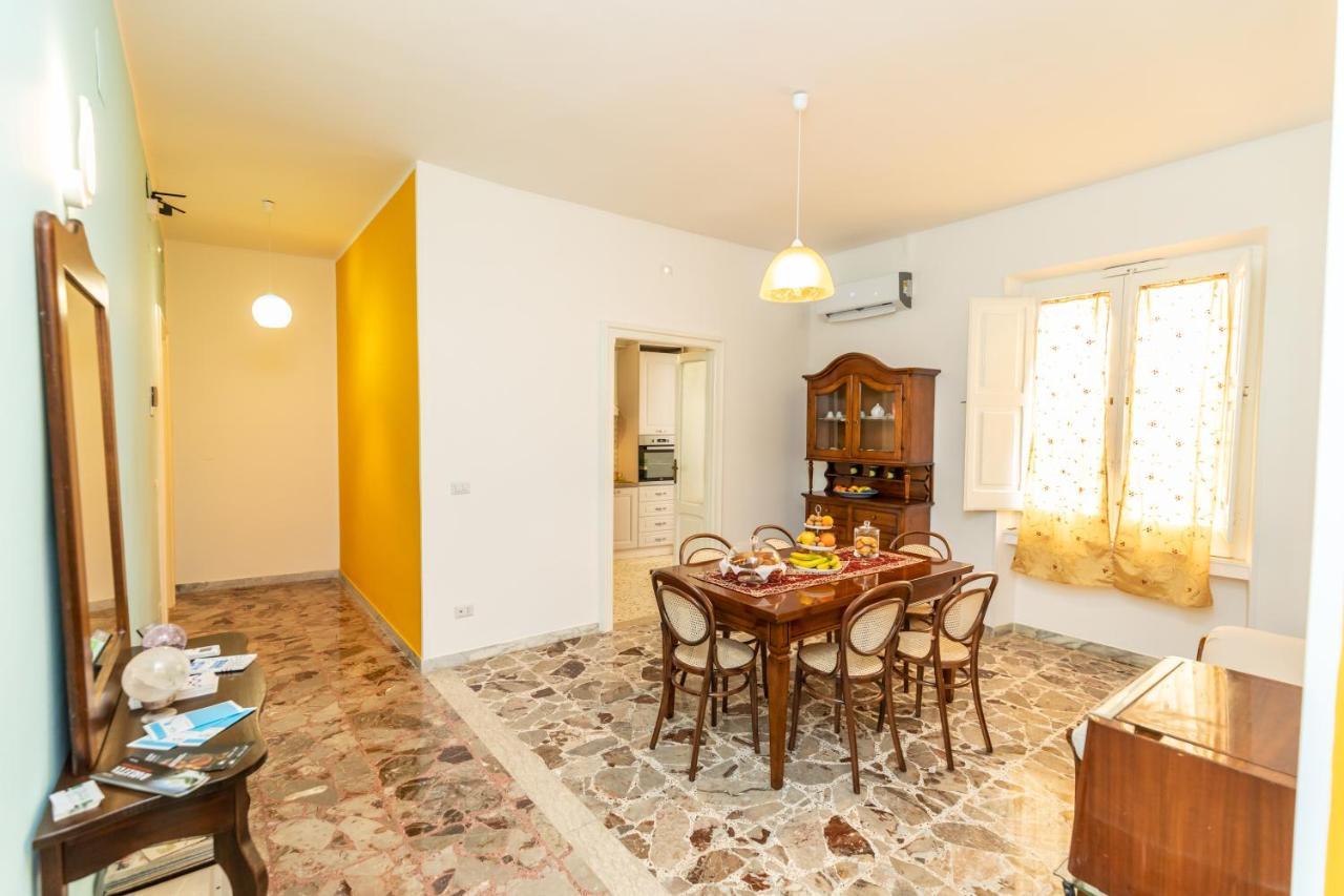 Casa Duconte Bed & Breakfast บาร์เลตตา ภายนอก รูปภาพ